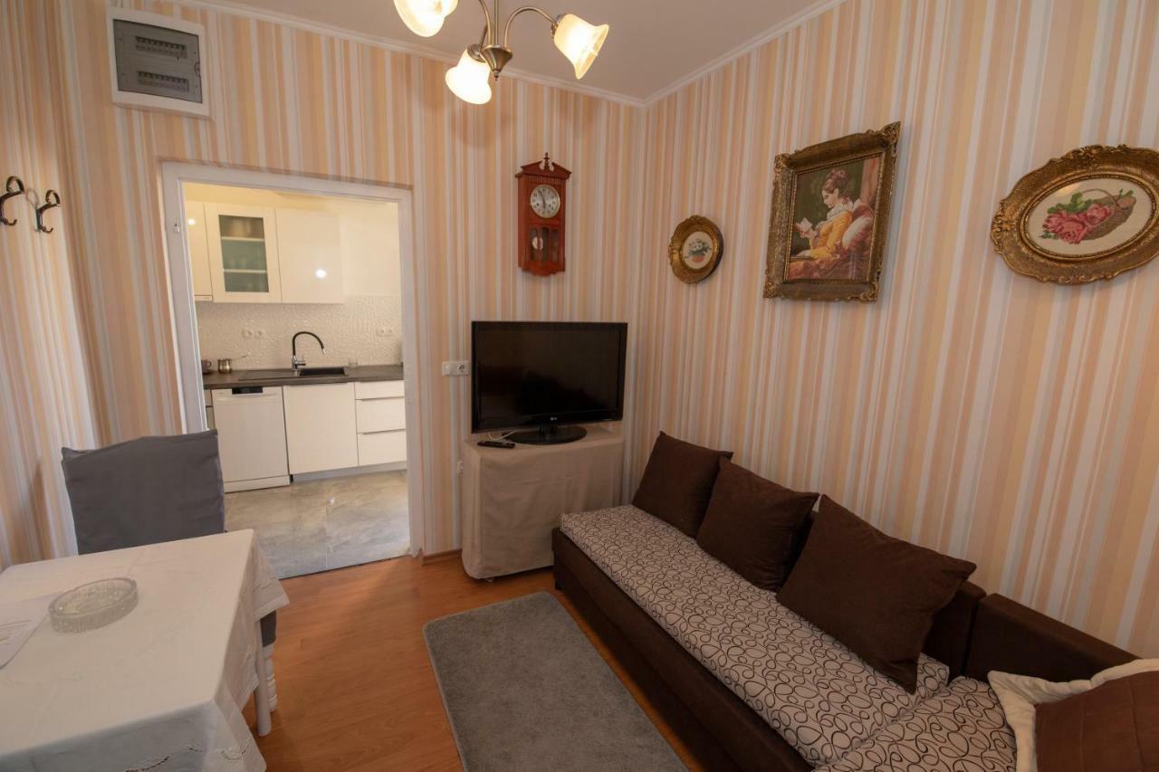 Apartmani Gojevic Vodice Exterior foto